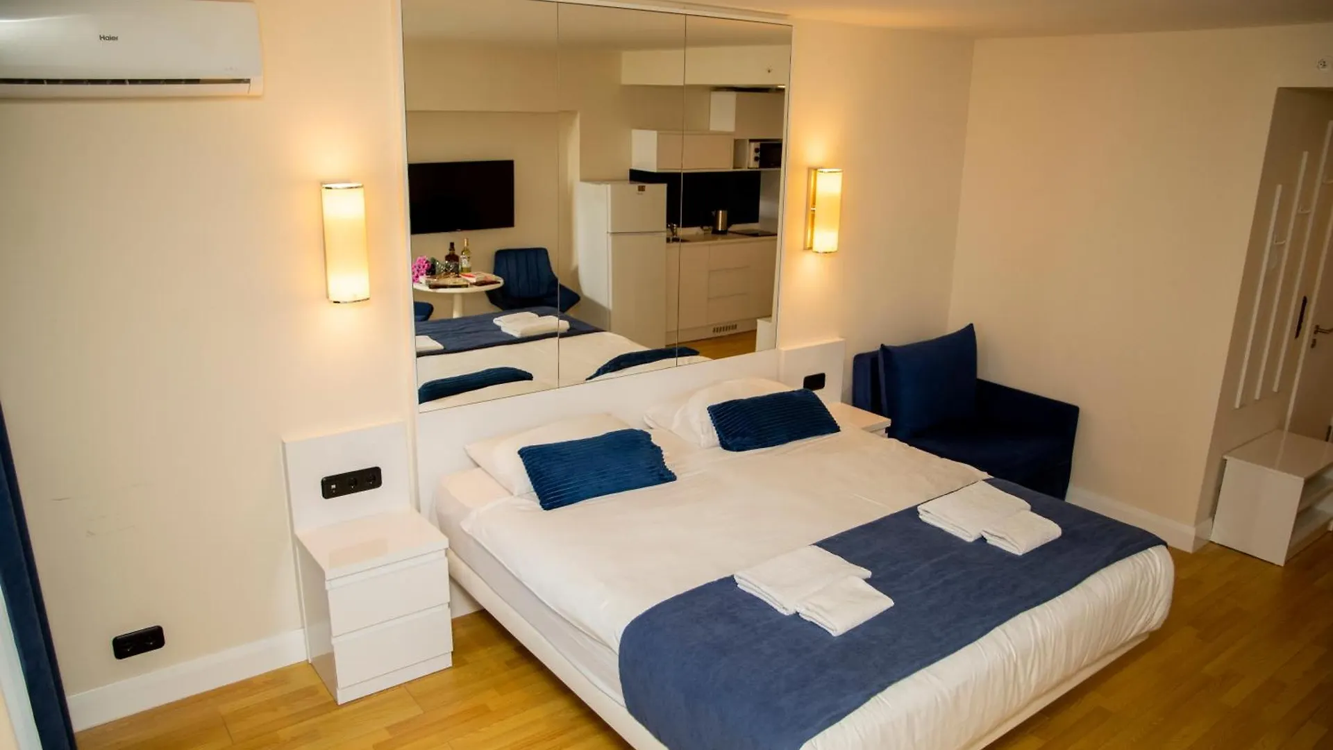 Beautiful Apartments Near The Sea - Orbi City N3 Batumi Hotel