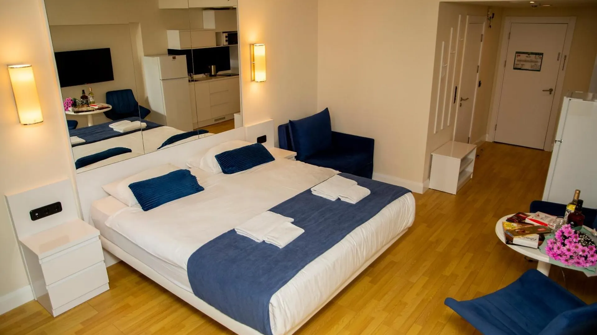 Beautiful Apartments Near The Sea - Orbi City N3 Batumi 5*,