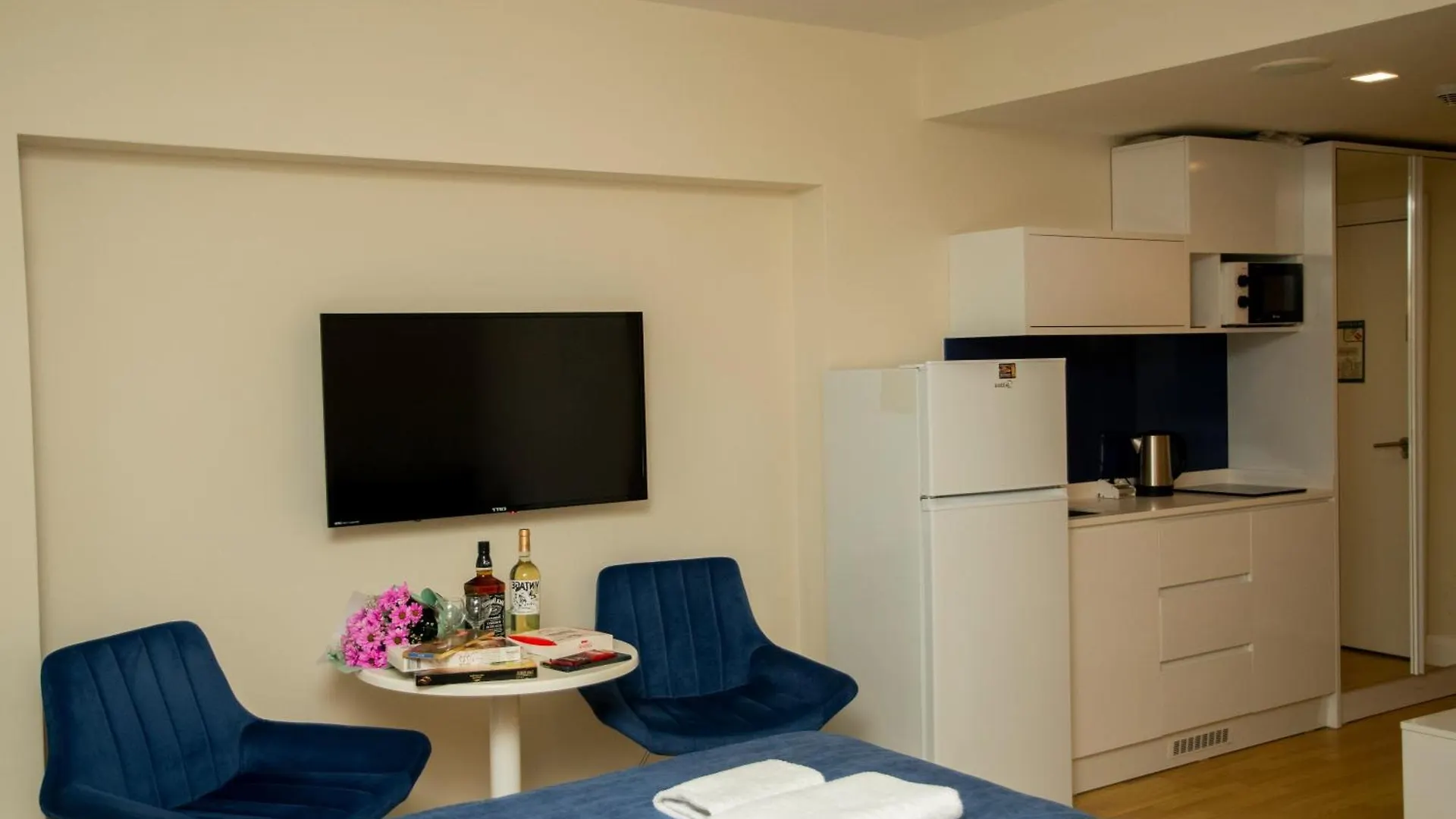 Beautiful Apartments Near The Sea - Orbi City N3 Batumi